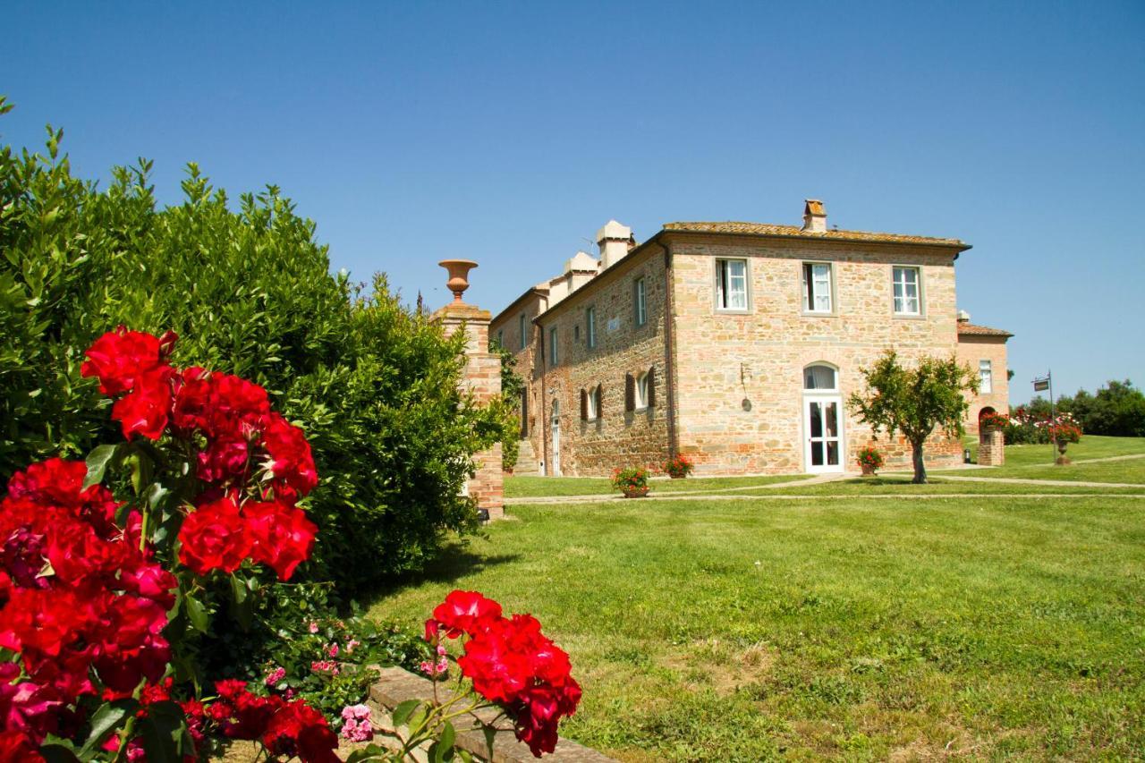 フォイアーノ・デッラ・キアーナ Agriturismo S.Angeloヴィラ エクステリア 写真