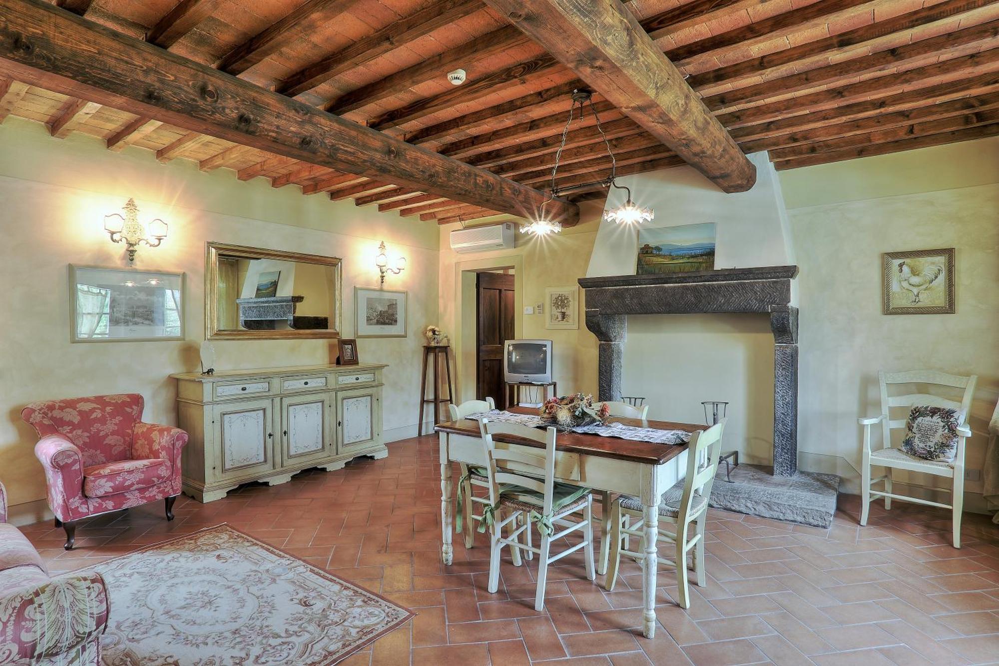 フォイアーノ・デッラ・キアーナ Agriturismo S.Angeloヴィラ 部屋 写真